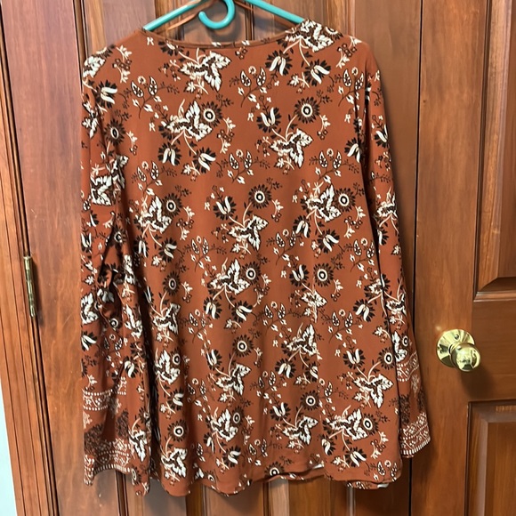 Style & Co. Rusty Orange, Black and White Print. - Picture 2 of 3